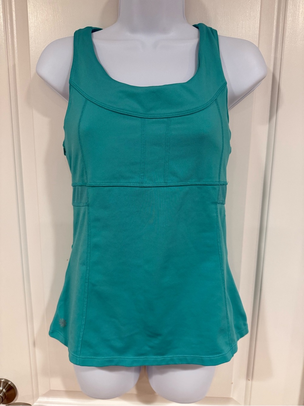 Athleta Teal Scoop-Neck Athletic Tank with pockets